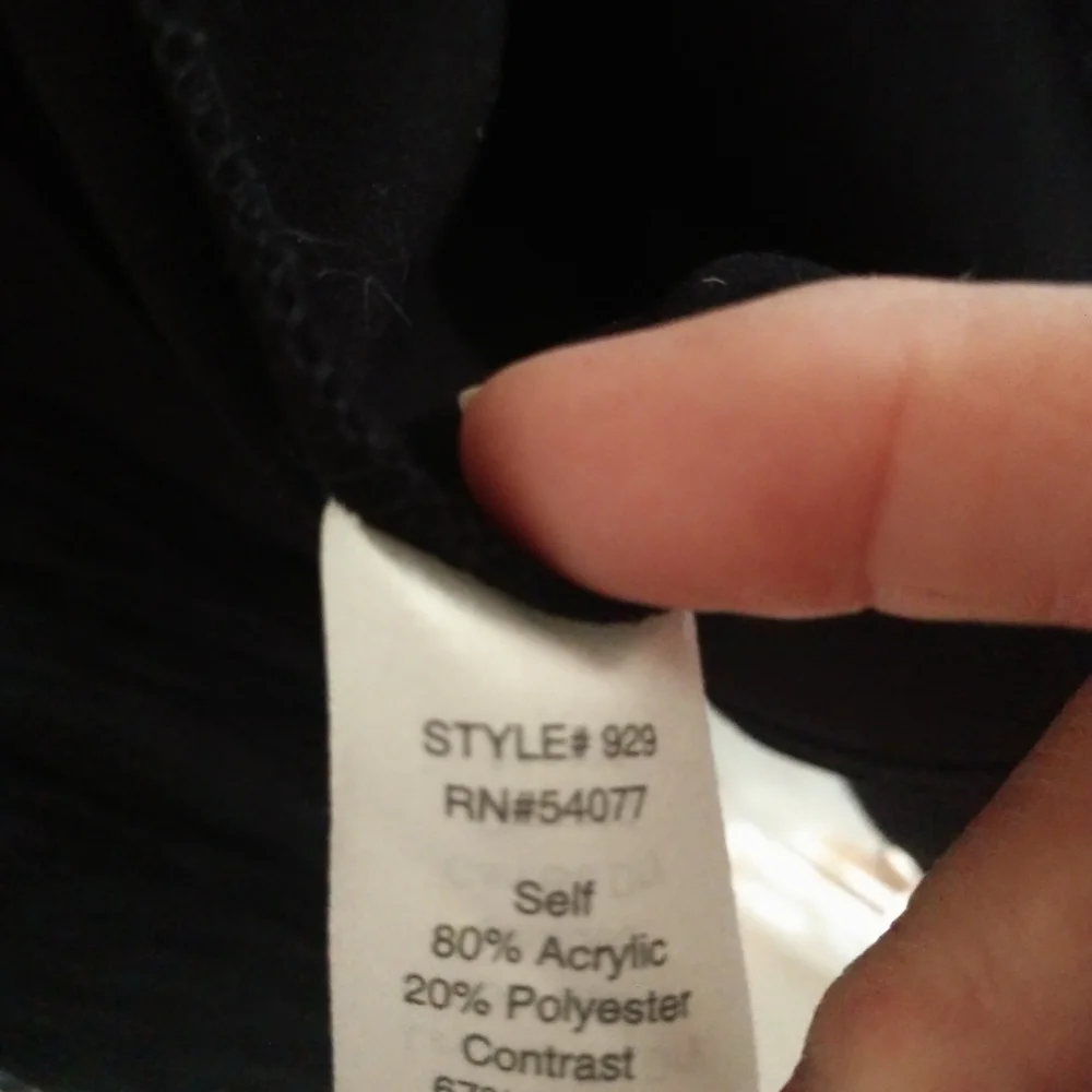 cabi black faux fur sweater vest - Picture 4 of 4